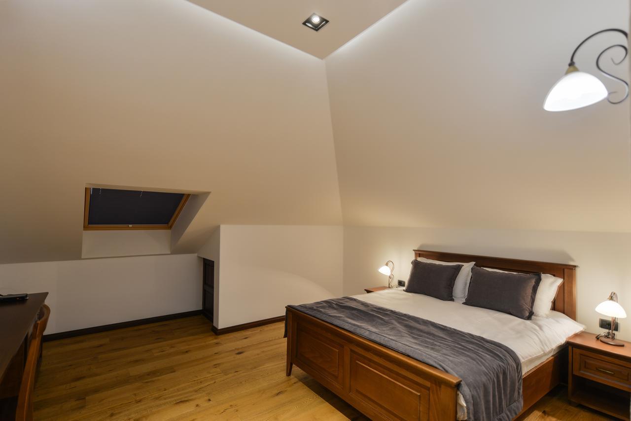 Hotel Barleti Призрен Екстериор снимка